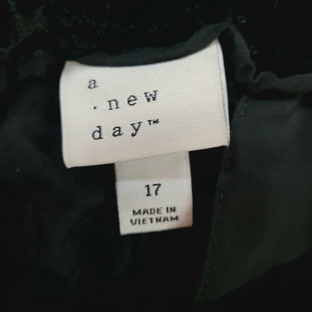 A New Day Black Velvet Soft Wide Leg Trousers Pants With Pockets Size 17